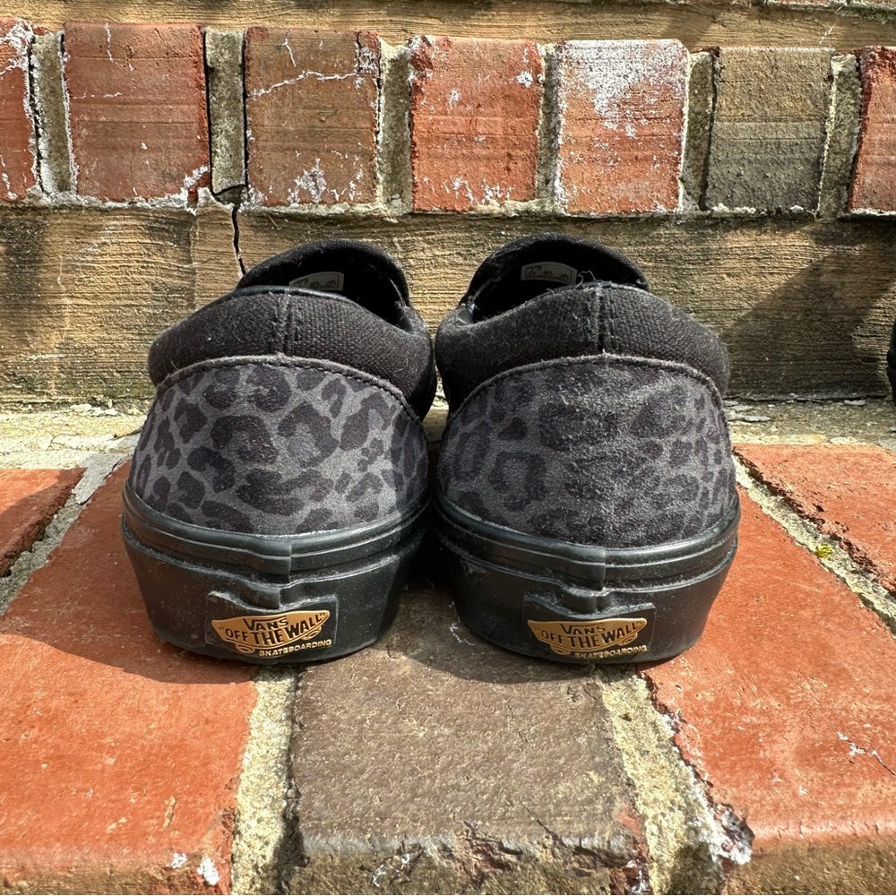 Vans x Cher Strawberry Skater Slip-On Sneakers in Cheetah Black Men’s 7 - Picture 7 of 10
